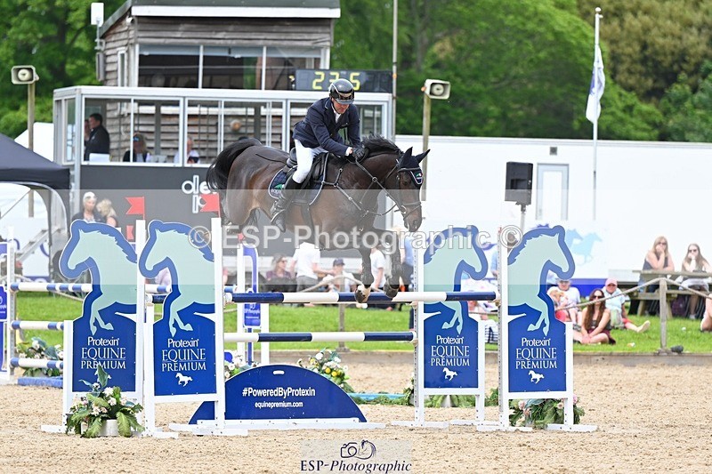 240525-145314-15906 - 514-CROSSBORDER_RADAR_LOVE-Raf_Kooremans