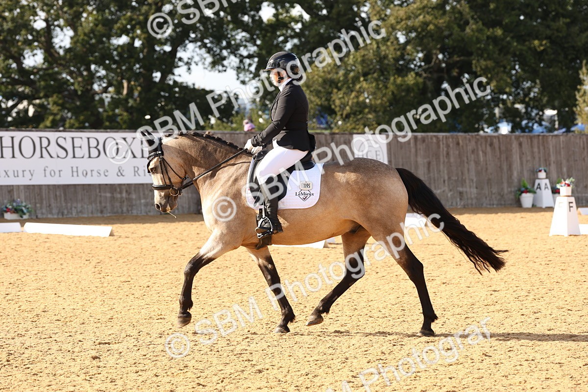 SBM_27038 - D17 - Grand Tour Championship Novice 3