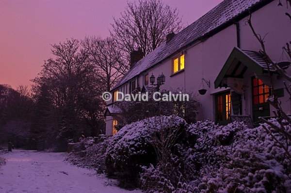 Riverside Cottages - Winter