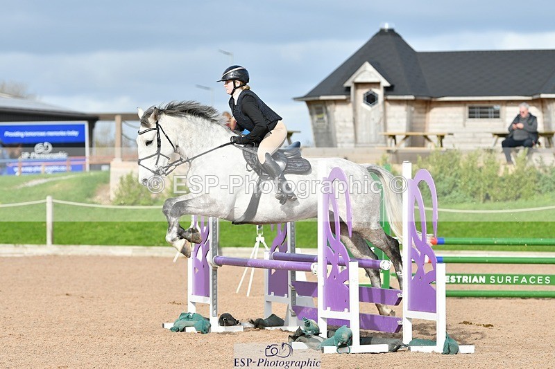 251026-114154-02573 - Cls 23+24 80cm Club and Schools