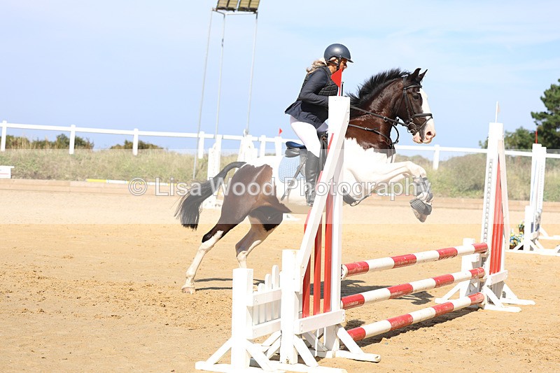 3E7A1206 - Class 7: 70cm Senior