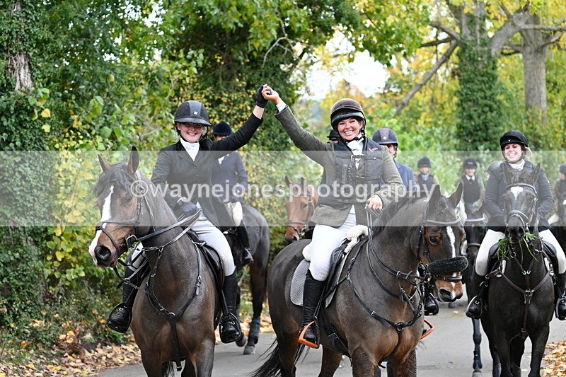 WJ7_7241 - Walk Home..