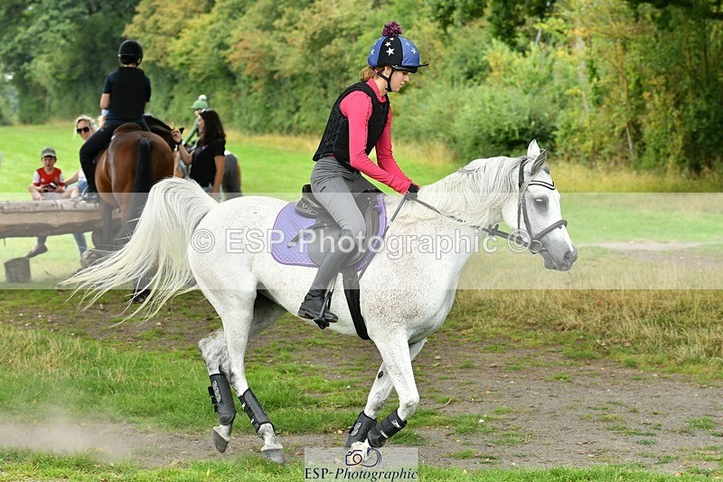 230817-125647-00771 - Theo's 1st Group - XC