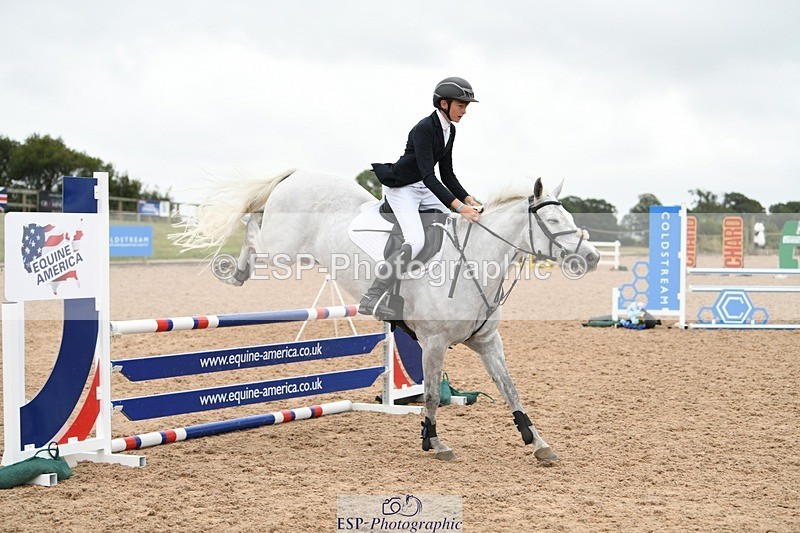 250807-111552-00551 - 90cm Round 1