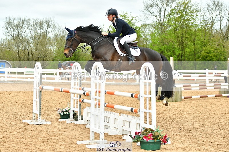 230507A-133538-08164 - Cls 43 1.05m Amateur Quali