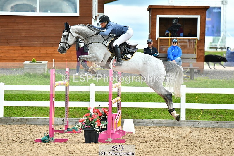 230721A-142156-06868 - Cls 22, 1 Star Gold 1.30m