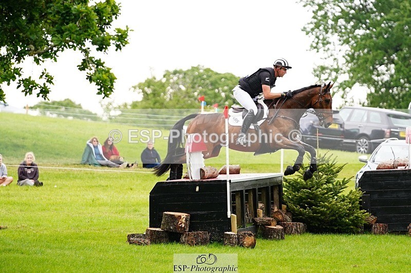 240525-171836-19092 - 272-PRIORSPARK_ROYAL_RIFF-RAFF-Jesse_Campbell