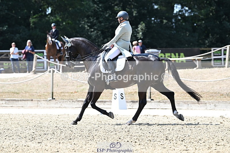 250810A-121613-06286 - 093-Tracey.NelsonCharisma.DD