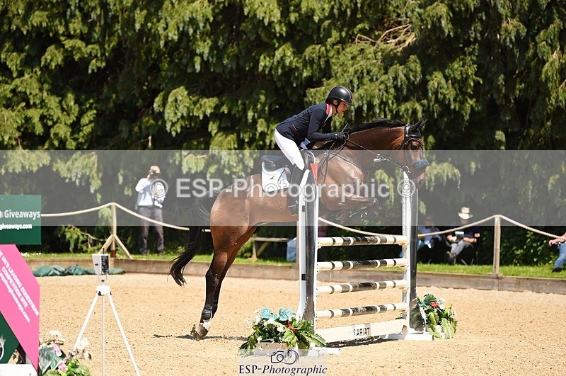 230527-135902-10987 - 438-IRISH_TRUMP-Sarah_Bullimore-SJ