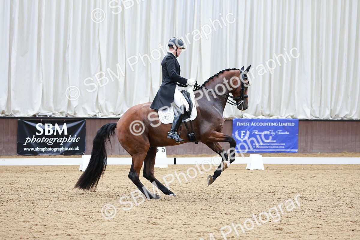 SBM_012740 - Class 3 - FEI PSG - 10.43-11.39