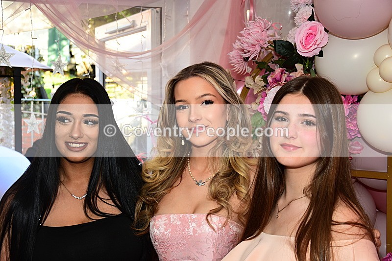 SIE-106 - Sienna's 14th