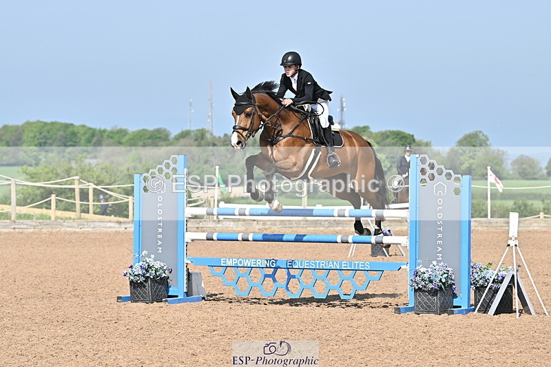 240509A-101735-00820 - Cls 8 Foxhunter