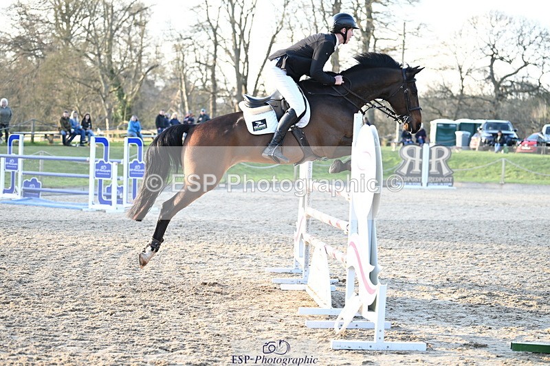 250322A-171236-03719 - Cls 14 Snr Fox & 1.20m Open