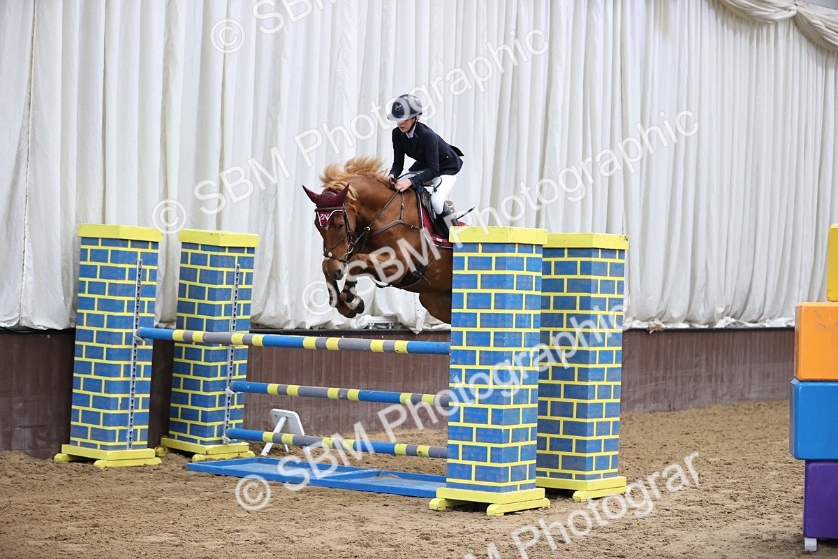 SBM_001591 - Class 4 - Senior Newcomers - 1.10m Open