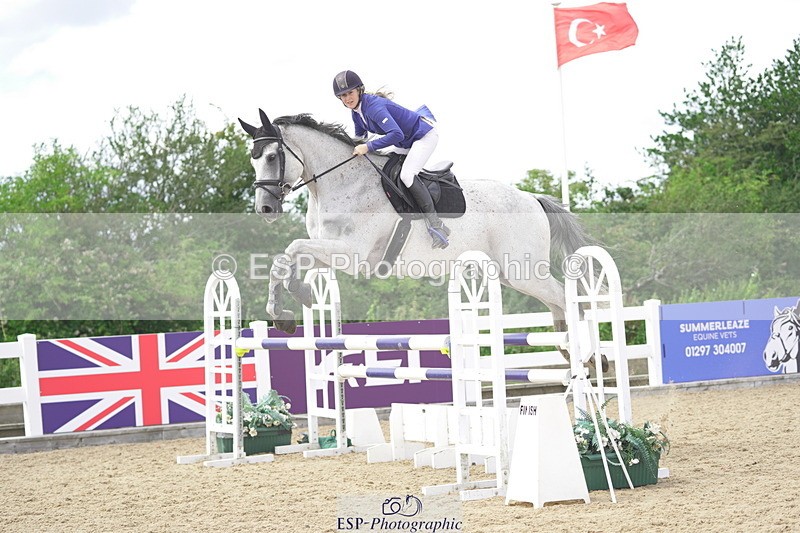 230729A-144308-06650 - Cls 24 1.05m Amateur Quali