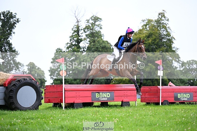 240803-115024-03024 - 015-Lara_Clarkson-NEWTIDE