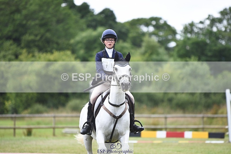 240630-151838-02519 - 719-Katie_Bowden-Clough_Rua_Finn