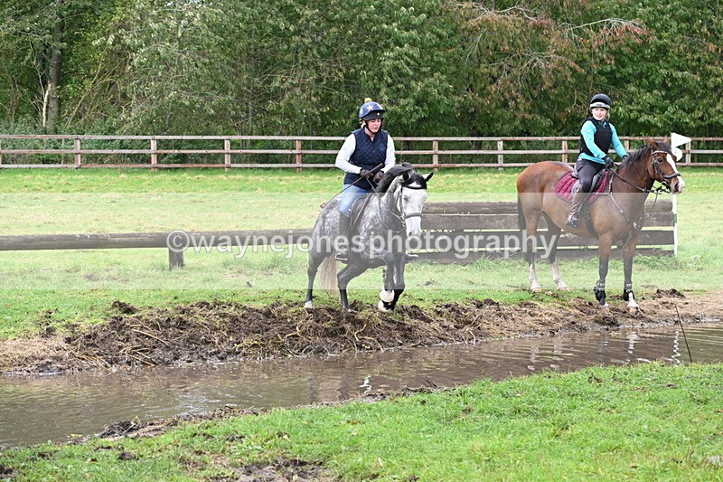 WJ6_5608 - Time at Photographer 12:31 to 12:40