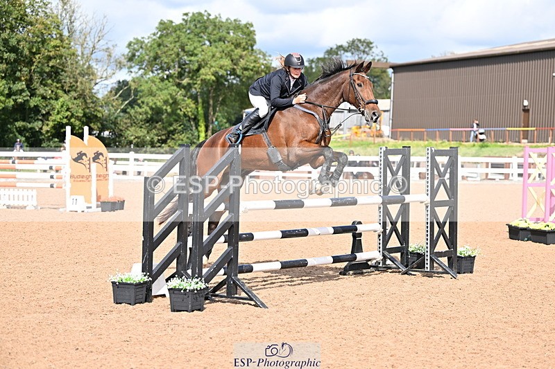 240912A-142040-01954 - Cls 12 1.05m Amateur Qualifier