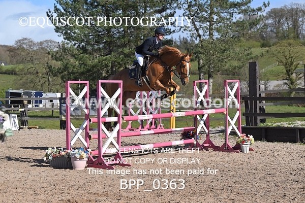 BPP_0363 - CLASS 22 SUN Senior Newcomers/ 1.10m Open