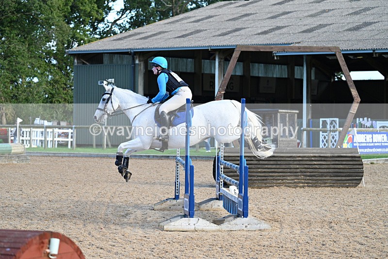 WJ7_6261 - Time 16:55 to 17:11