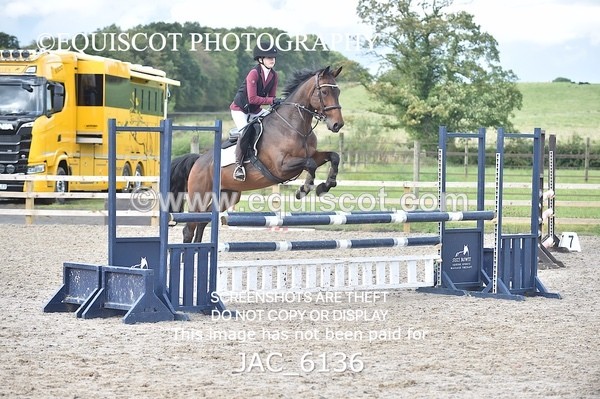 JAC_6136 - CLASS 7 SAT Blue Chip Pony Newcomers/ 1m Open