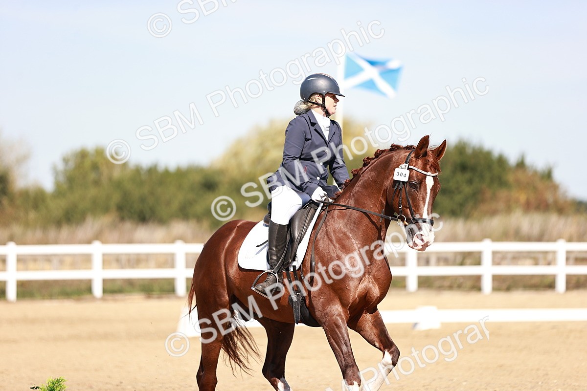 SBM_004451 - Class 12 - Novice 5 - 10.31-11.41