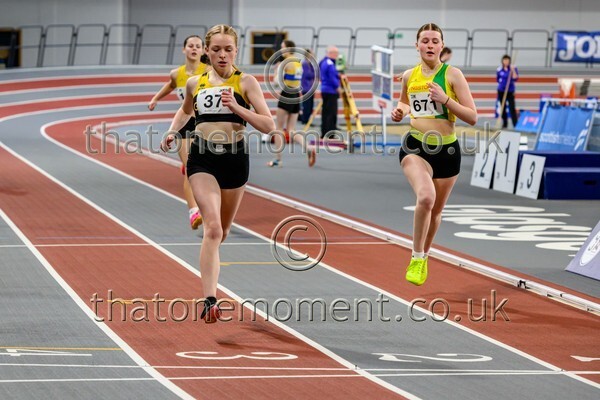 AgeInd25SAT-919394 - Track Female Set One