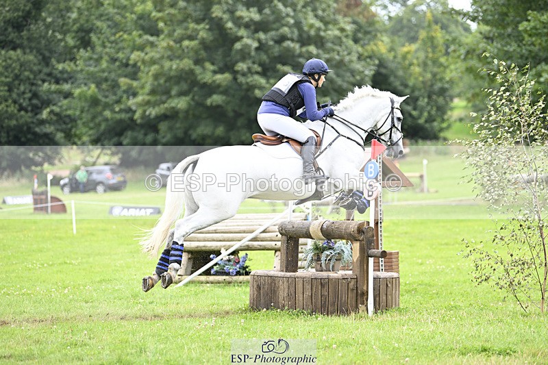 240804-131041-13960 - 455-Nicola_Horsley-Gubbins-RATHNAGREW_GREY_TEX