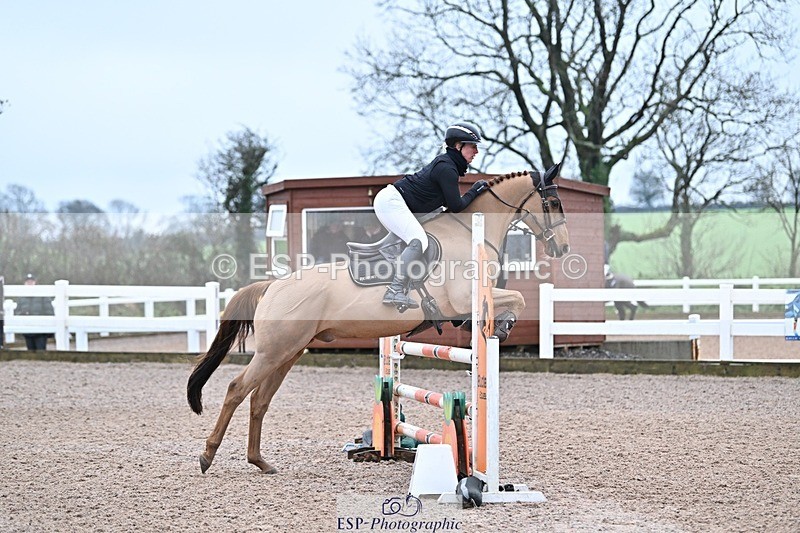 241127-100342-00124 - Cls 01A&B Brit Nov & 90cm Open