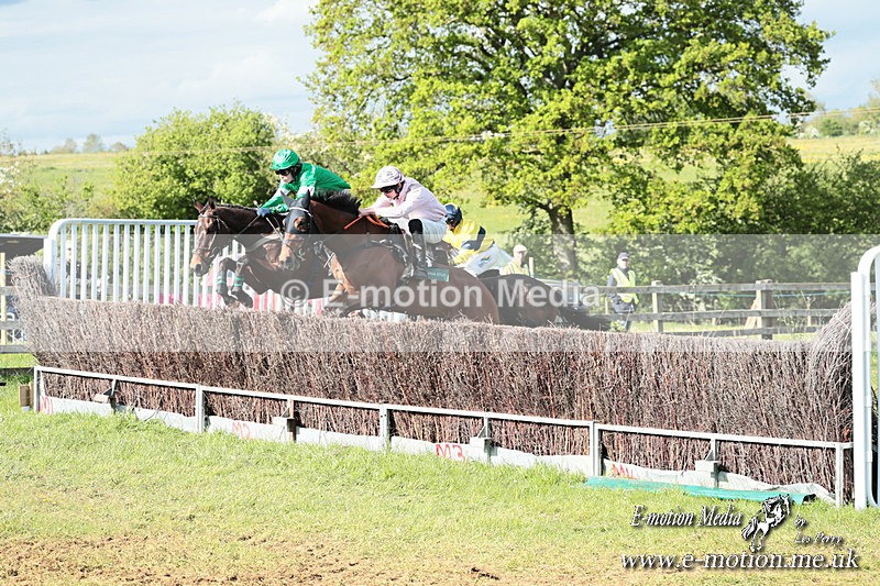 PtP 050525 545 - Mollington Races 05/05/25