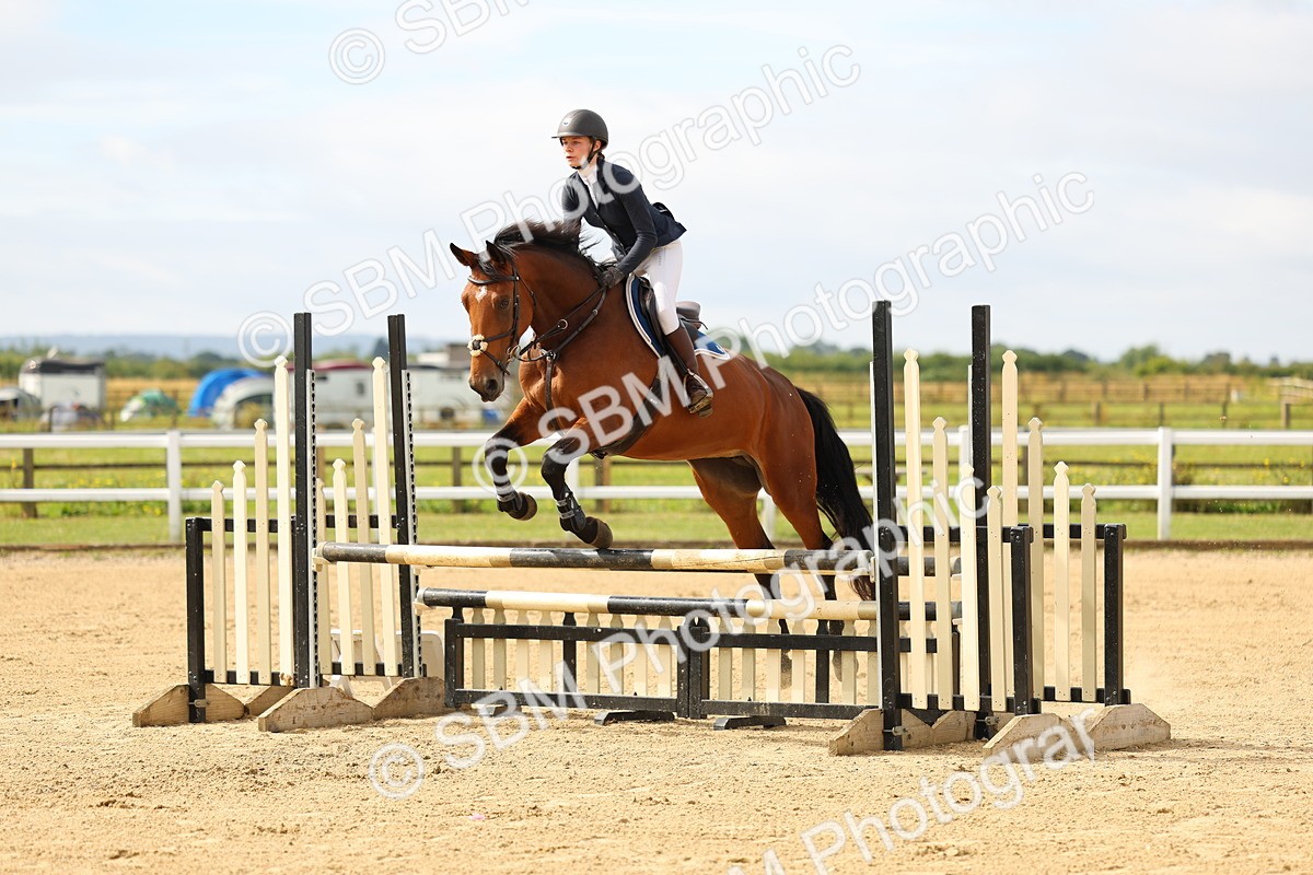 SBM_008905 - Class 1 - Senior British Novice - 90cm Open