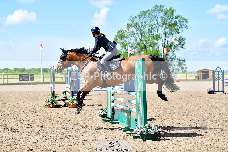 240525A-110745-05406 - Cls 23 Discovery and 1m Open