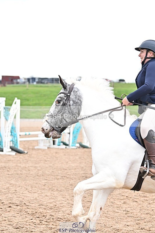 250414-101100-00016 - 70cm Round 1