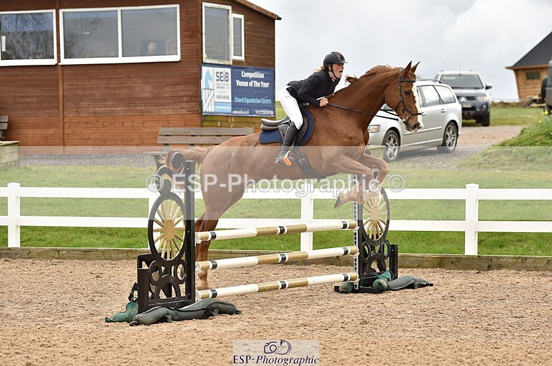 240403A-105500-00102 - Cls 1 British Novice and 90cm Open