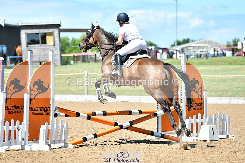 230624A-142256-01927 - Cls 42+43 Club and Schools 70cm