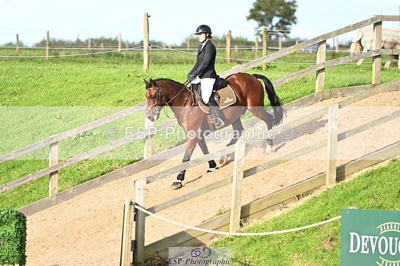 240913A-172820-05389 - Cls 19 Snr 1m Open Speed Derby