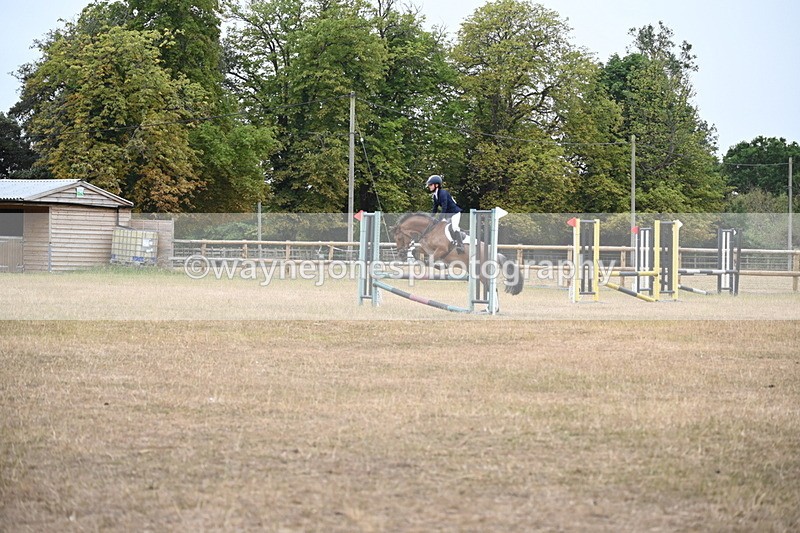 WJ6_0489 - Class 14 Intermediate Jumping 75cm