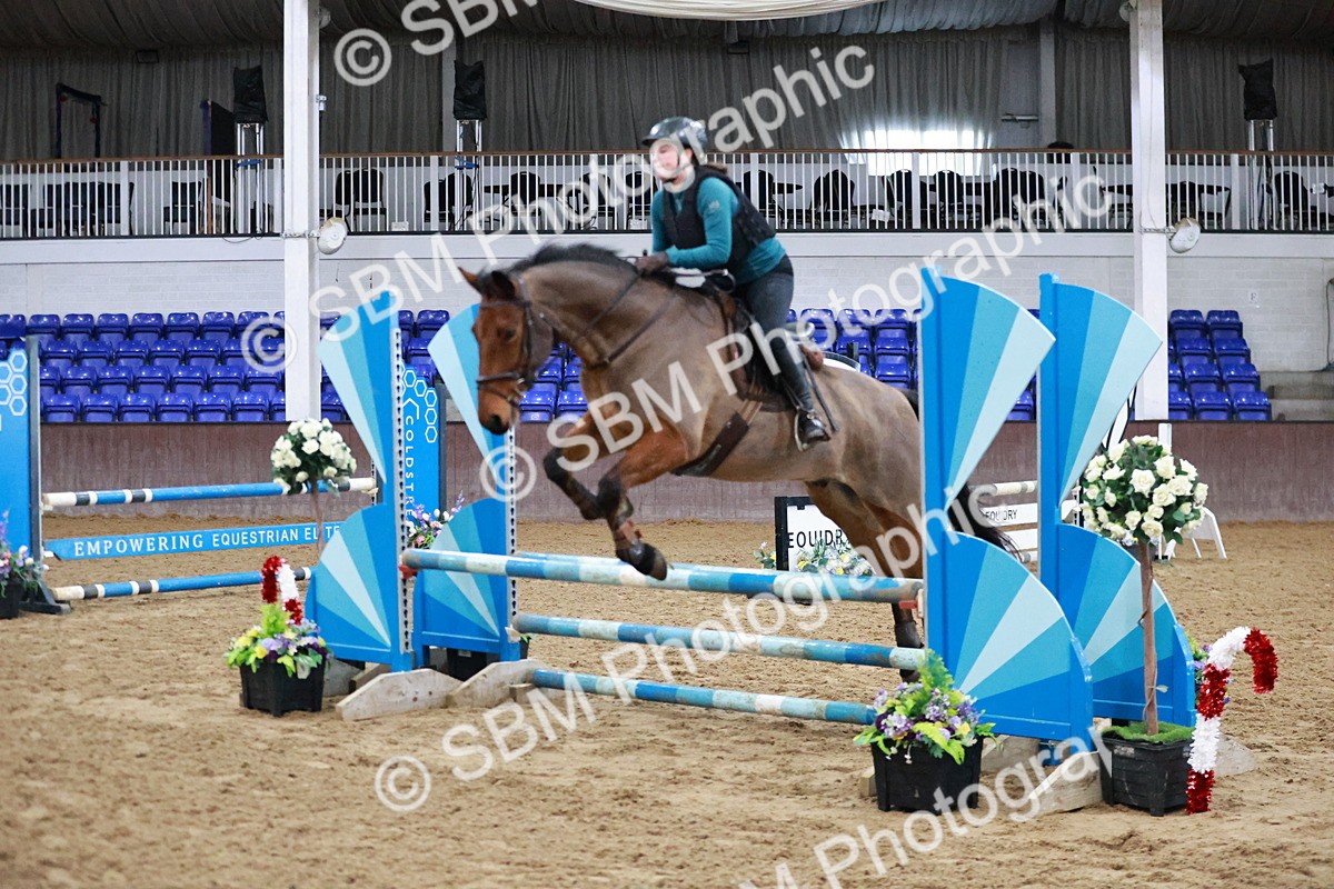 SBM_000042 - Class 1 - Clear Round 80cm - 90cm - 1.00m