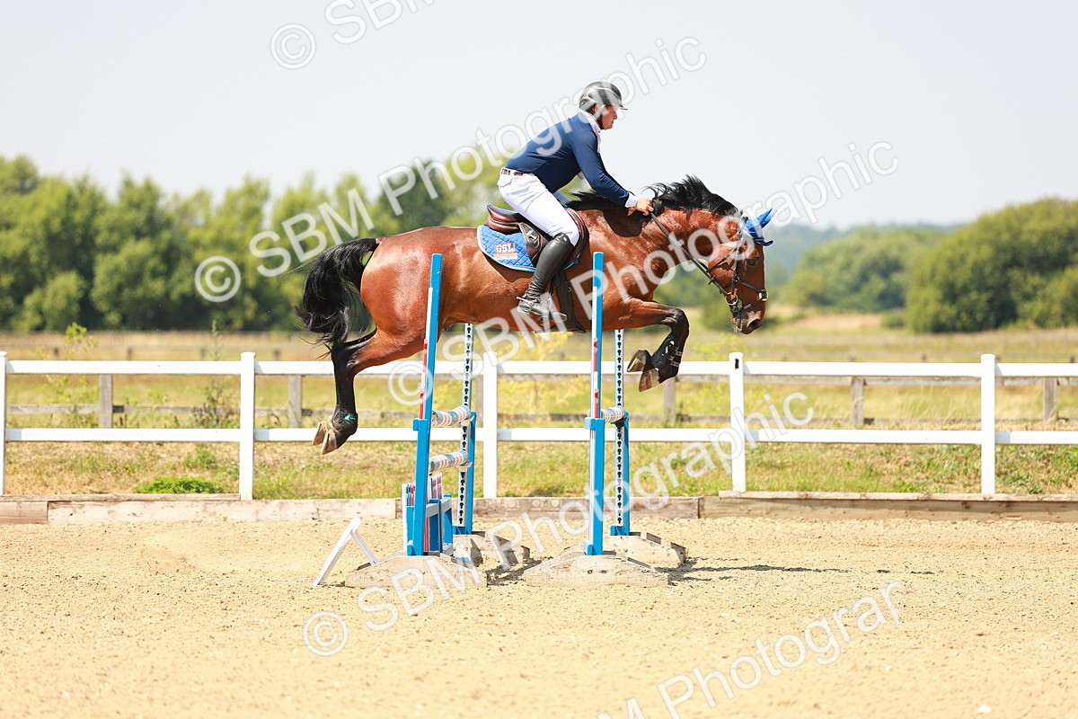 SBM_001432 - Class 4 - Senior Newcomers - 1.10m
