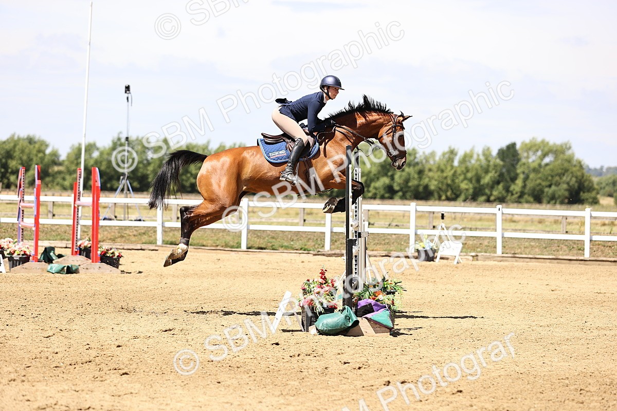 SBM_010106 - Class 9 - Senior Foxhunter - 1.20m Open