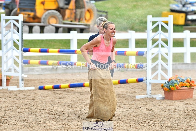 230609A-175425-01956 - Jolly Jumps Ride and Run