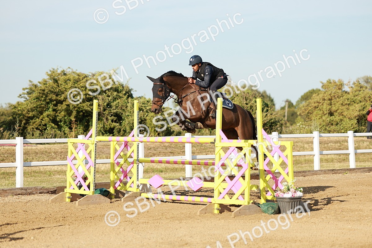 SBM_008853 - Class 6 - National 1.30m 1.40m Open Handicap