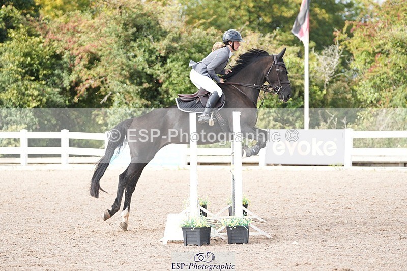 250911-102111-00190 - Cls 9 Snr British Novice and 90cm Open