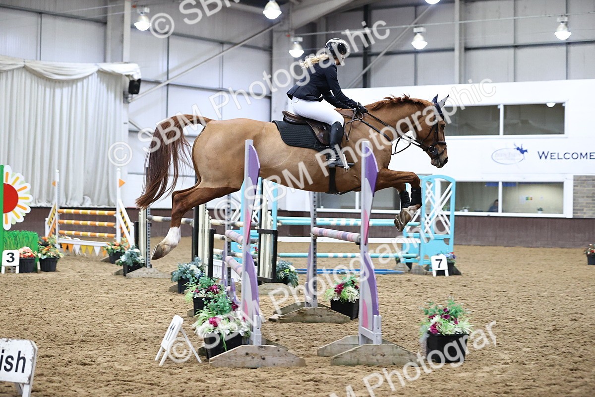 SBM_001680 - Class 4 - Senior Newcomers - 1.10m Open