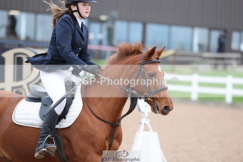 241116X-084449-00151 - Cls 03 Pony Intro 70cm