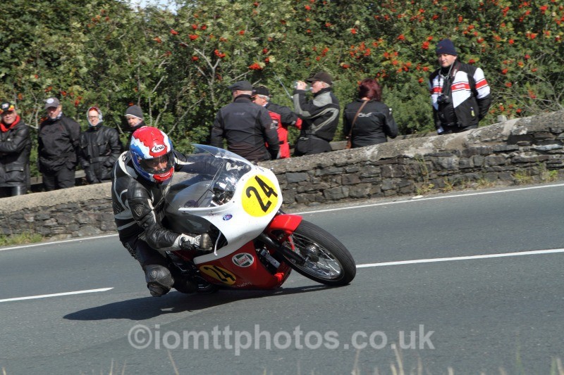 David Madsen-Mygdal - Bennetts 500cc Classic TT