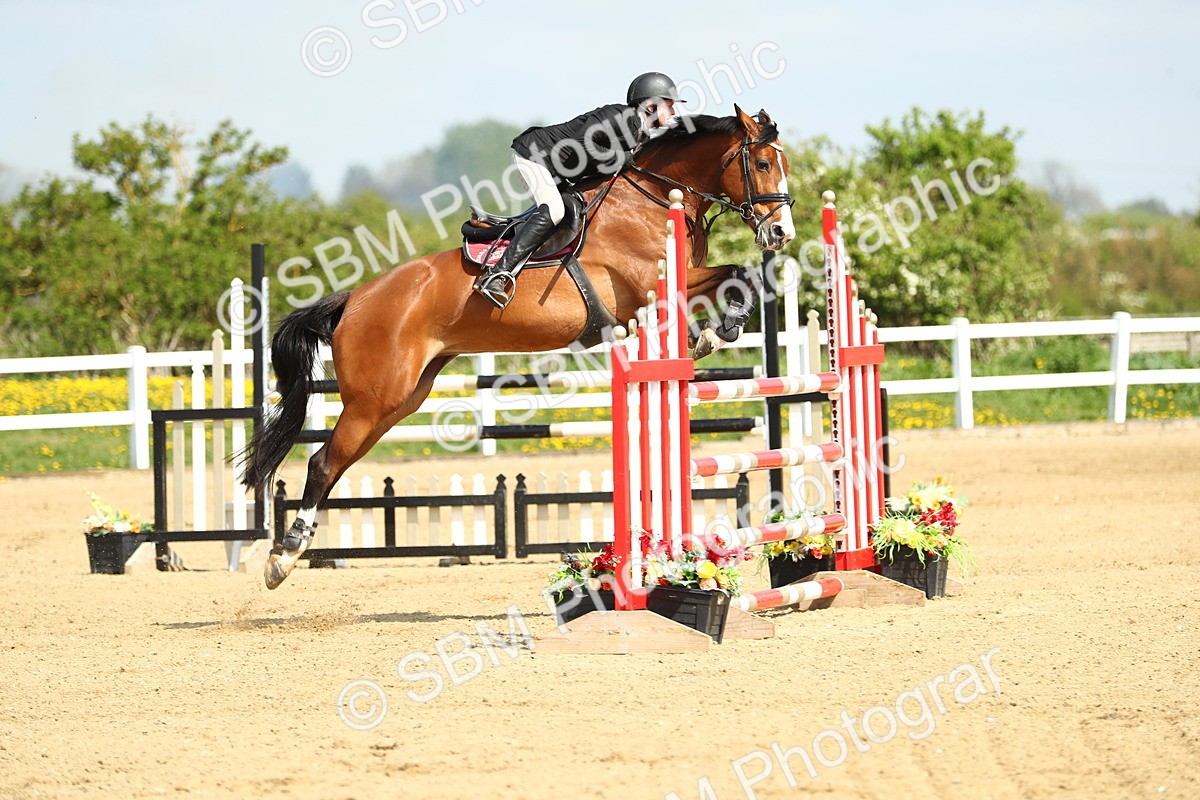 SBM_001275 - Class 5 - Senior Foxhunter 1.20m