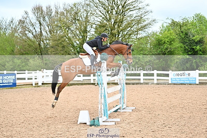 240501A-144930-01162 - Cls 8 Snr Foxhunter and 1.20m Open