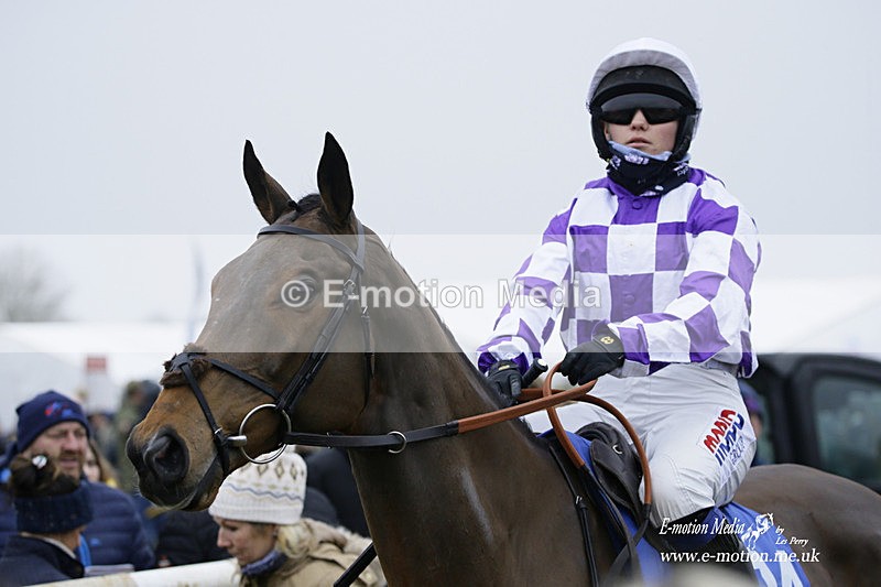PtP 230122 409 - Cocklebarrow Races - Heythrop Hunt - 23/01/22
